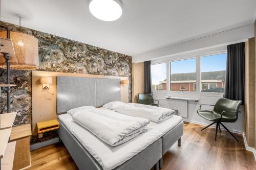 荷韋德山迪飯店 (Hvide Sande Hotel) in 維澤桑訥