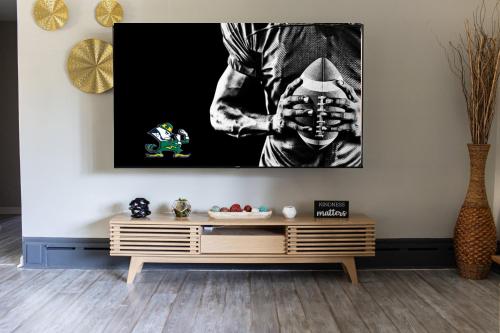 Graduation 2025! Great for Gatherings, King Beds, Firepit, Pet Friendly with Huge Fenced Yard Graduation 2025! Great for Gatherings, King Beds, Firepit, Pet Friendly with Huge Fenced Yard