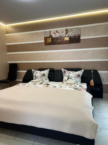  KAISER´S Freundschaft in Klagenfurt