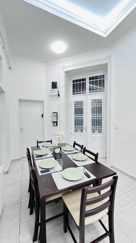 Private Bedroom in the Apartment in Ulloi 66- 5min to Corvin Negyed, Aldi 3
