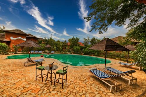 Piscina, The Earth at Ranthambore in Ranthambore