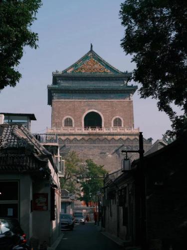 East Sacred Hotel-easy to findᴮᵉⁱʲⁱⁿᵍᒼᵉⁿᵗᵉʳ丨Near Tiananmen Forbidden City丨close to Metro Zhangzizhong And Beixinqiao丨 Free laundry service coffee drinks mineral water and snacks丨English language Tourism ticket service small change