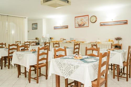 Hotel La Caravella - image 11