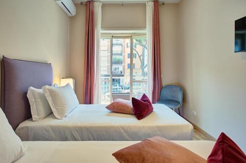 Vatican Pop House, Рим (фото 10)