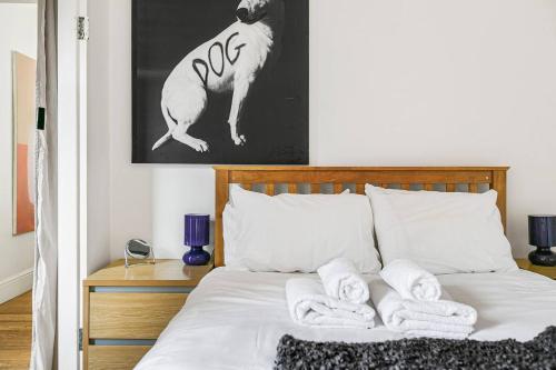 Cozy flat in Beautiful Little Venice London - Pass the Keys - main image