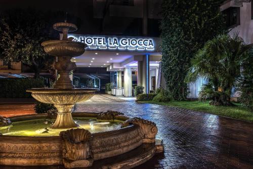 Entrance, Hotel La Giocca Rome in Rome North