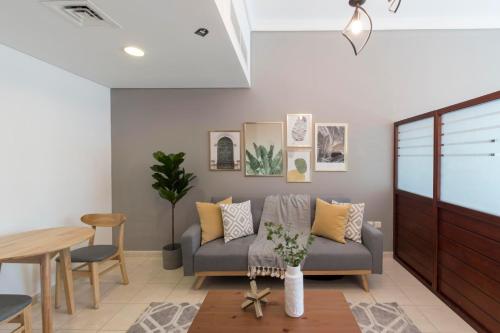 GuestReady - Studio | Lake view, Dubai
