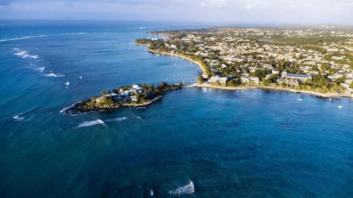 ODYSSEY, Appartement Neuf - À 800m de la Plage de Pereybere