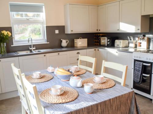 Holiday Home Achalic Beag by Interhome in Kilbride
