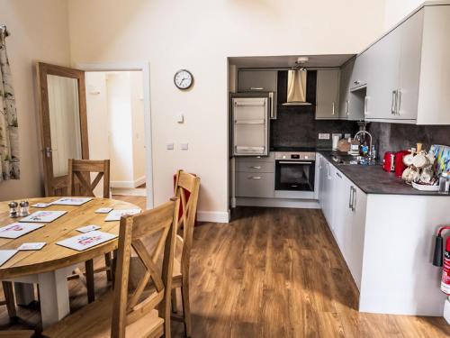 Holiday Home The Barn by Interhome in Drumnadrochit Town Center