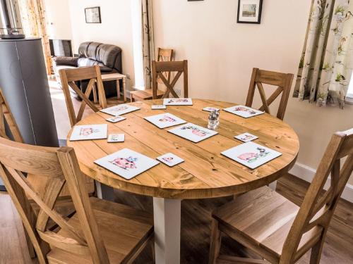 Holiday Home The Barn by Interhome in Drumnadrochit Town Center