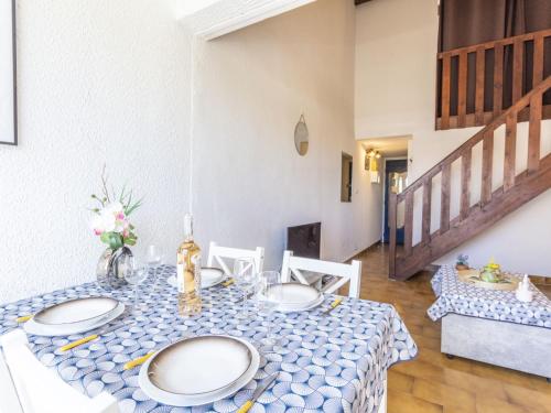 Apartment Le Pharo-6 by Interhome near Le Vivaldi
