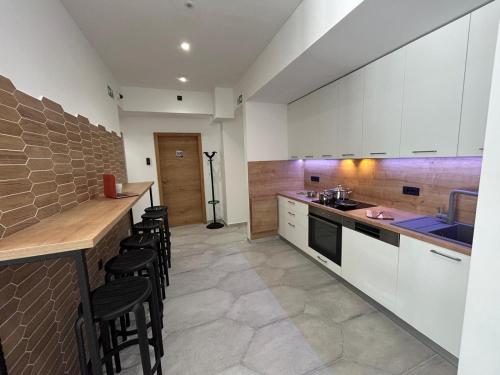 Kitchen, Hostelum in Umag