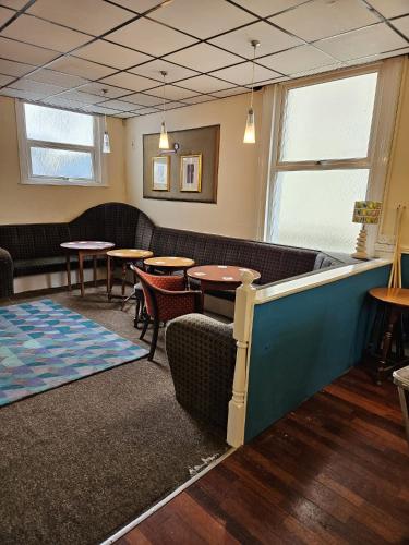 Hotel Vienna - image 12