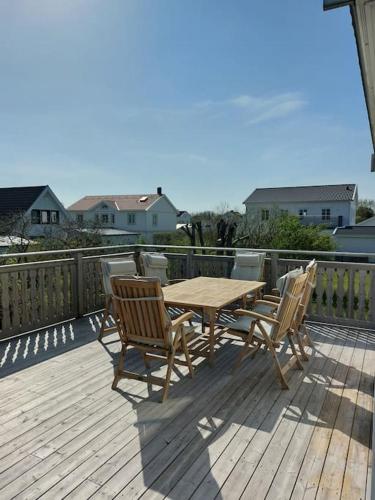 Létesítmények, Lovely south-facing patio with grill in Hönö