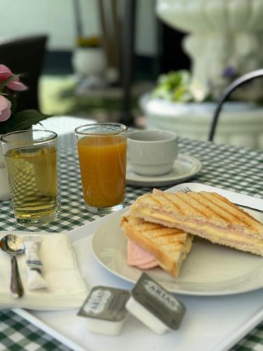 Hostal Escala Suites, Madrid (photo 4)