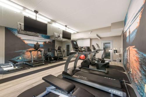 Fitness center, Clarion Pointe Greensboro Airport in Greensboro (NC)