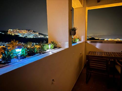 Casa Feliz - Stunning 2 bed Penthouse in Manilva with pool, sea and mountain views, close to the beach and facilities 2