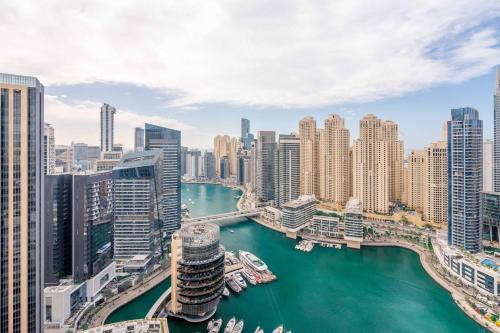 GuestReady Holiday Homes -JW Marriott Dubai Marina, Dubái