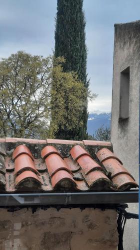 Là Maison Haute (La Maison Haute) in Faucon