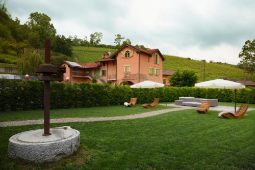 泳池, Guest House I Vicini di Cesare in 卡斯泰爾諾沃卡爾恰
