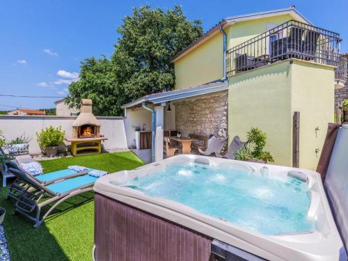Holiday Home Ana by Interhome