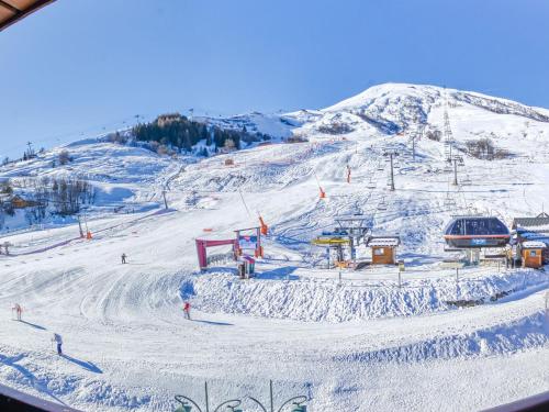 Apartment Apollo-4 by Interhome