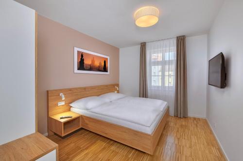 Two-Bedroom Quadruple Room image 4