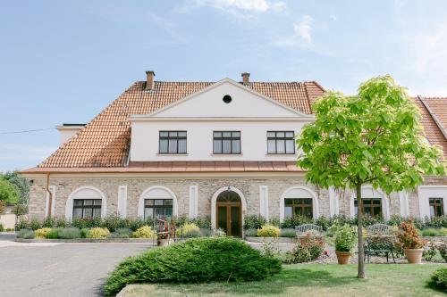 Na Kmíně - image 2