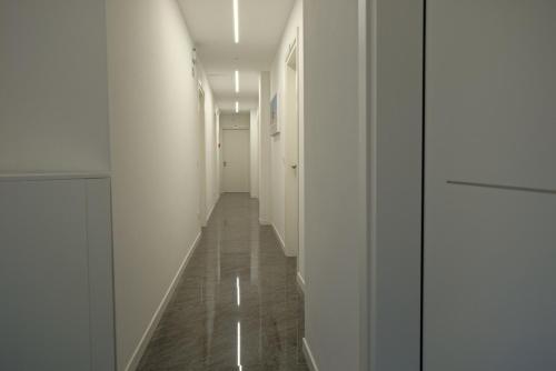 Camera tripla, balcone