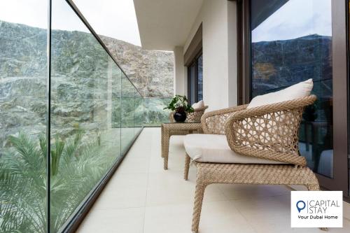 Terraza/balcón, Capital Stay- Private Two Bed Apartment - The Address Beach Resort Residences Fujairah in Fujairah Beach