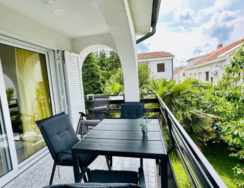 ระเบียง/ชานเรือน, Apartments Bella Vita in มิลเซติซี