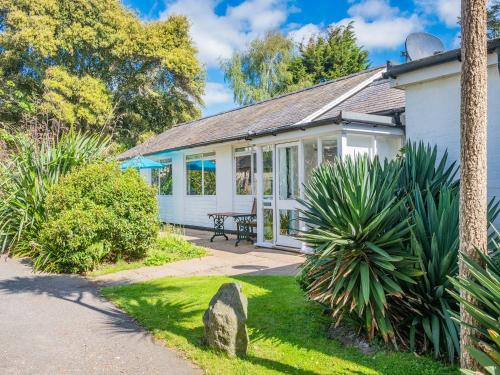 Beach View Cottage