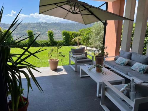 Giardino, Joli 3 pièces ensoleillé sur les hauteurs de Nice (Joli 3 pieces ensoleille sur les hauteurs de Nice) in Cremat