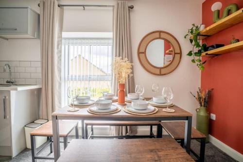 Facilities, The Station Inn Apartment in Leeds Bradford Airport and Nearby