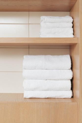 Mana Suites & Sea SPA - image 4