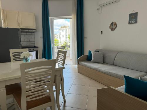 Apartment with Balcony image 6