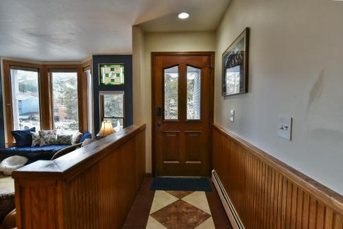 Ridge Retreat Breckenridge Townhome Great Location and Views in Breckenridge, USA