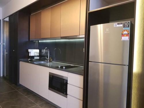 Scarletz suites klcc Twin Tower by ESD - image 6