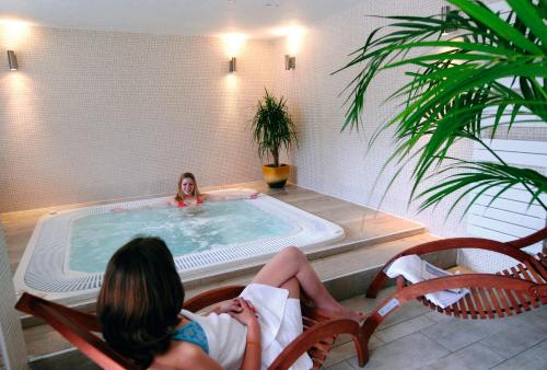 Hot tub, VTF Les Econtres in Les Gaudenays