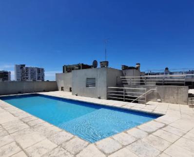 Exclusivo Studio con Piscina - Tap to explore photos