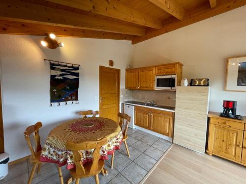 Appartement Les Saisies, 3 pièces, 6 personnes - FR-1-293-341 - Location saisonnière - Hauteluce