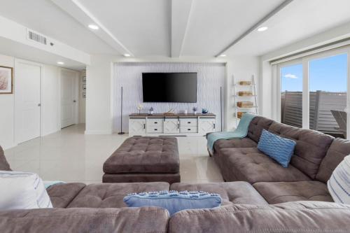 Amazing Beachcombers Paradise