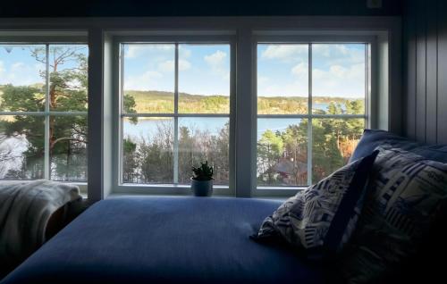 Skats, Lovely Home In Høvåg With Wifi (Lovely Home In Høvag With Wifi) in Høvåg