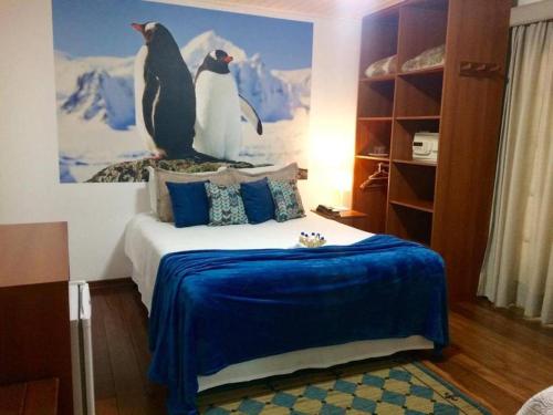 La Pinguins - image 8