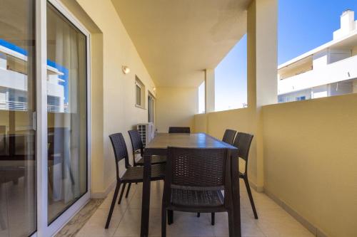 ระเบียง/ชานเรือน, Vila Marachique Torralvor in อัลวอร์