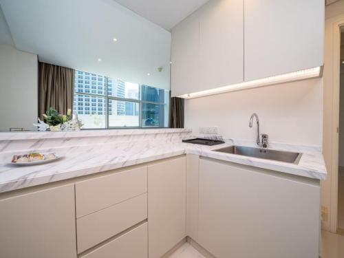 LUXFolio Retreats - Stylish Gem - image 5