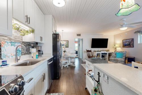 Sunscreen & Flip-Flops