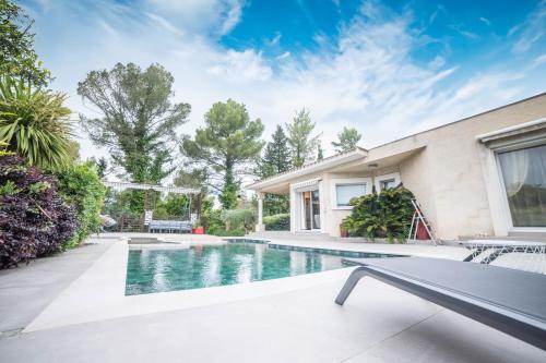 Garden, Luxury Home -Villa de Prestige avec Piscine - Jacuzzi-Famille-Table de billard - Salle de sport - tr in Marie-Therese