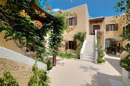 Nostos Beach - main image